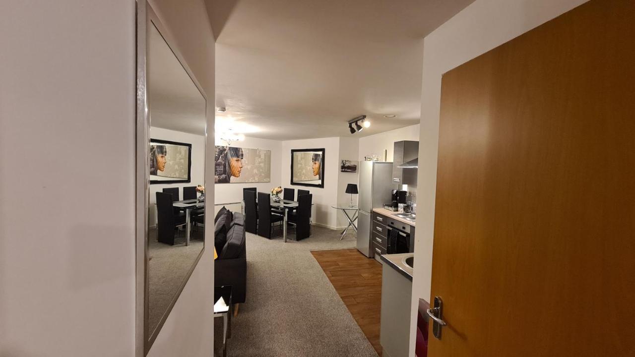 מנצ'סטר Luxury 2 Bed Apt With Free Wi-Fi & Parking מראה חיצוני תמונה