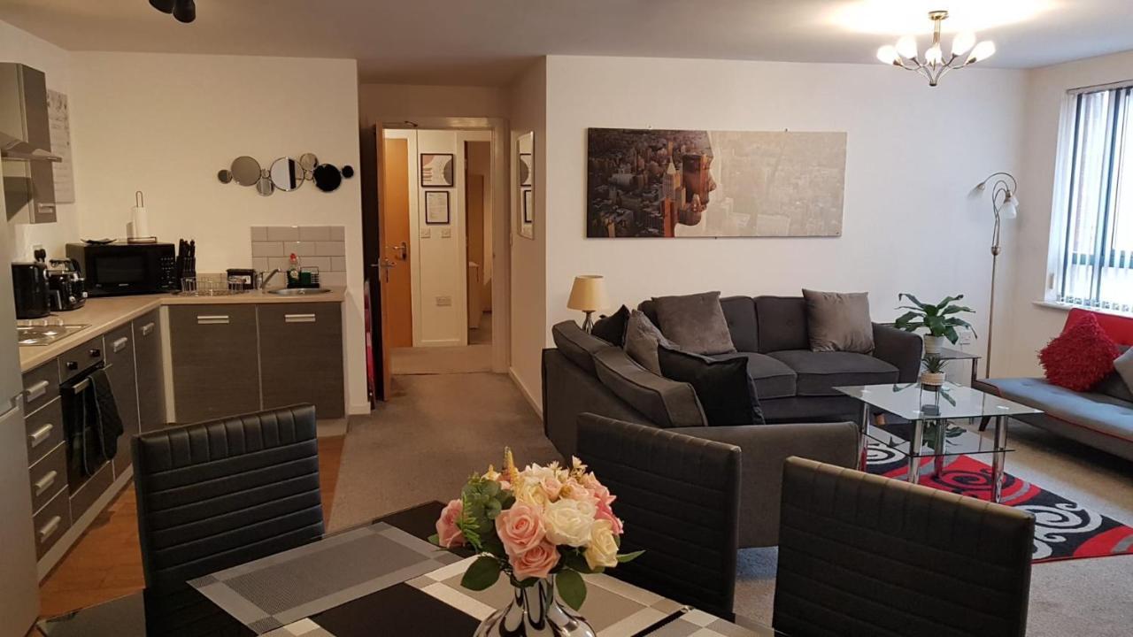 מנצ'סטר Luxury 2 Bed Apt With Free Wi-Fi & Parking מראה חיצוני תמונה